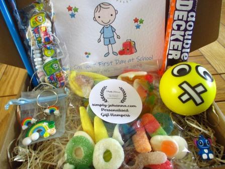 1st-day-at-school-boy-gift-hamper (2)