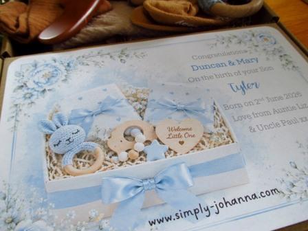 PersonalisedBabyBoyGiftHamperDarkComb (4)