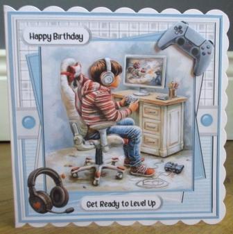 PersonalisedBirthdayCardBoyLevelUpGaming (1)
